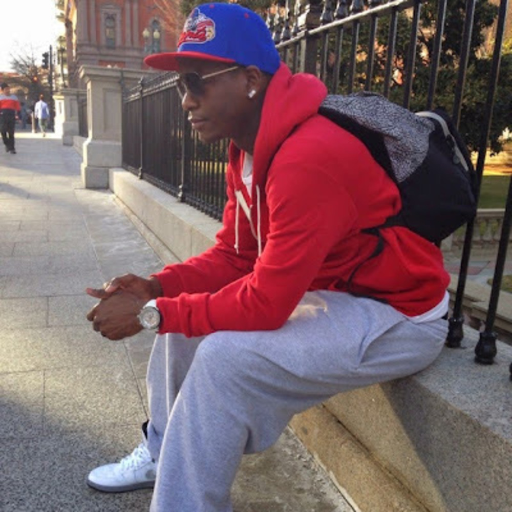 Meet your Posher, Troy massey